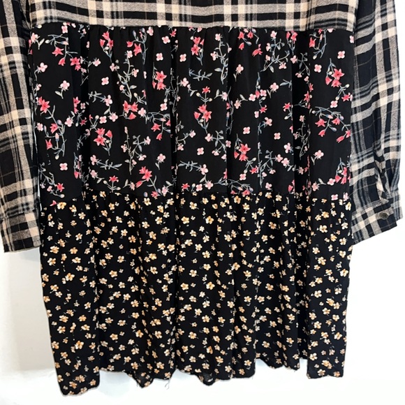 ODDY Tiered Boho Shirt Dress Size S Multi Media Contrast Print Flannel Top - Picture 8 of 8